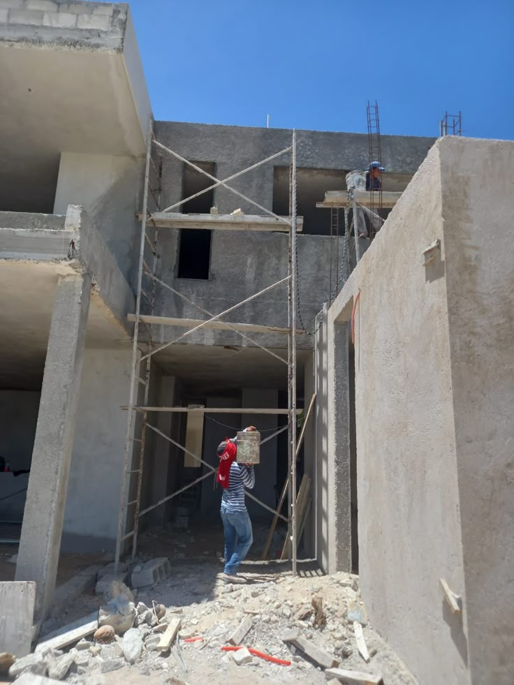 أعمال الترميم